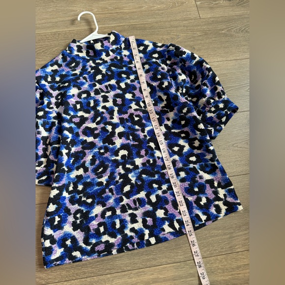ESSENTIEL ANTWERP Blue Leopard Print Puff Sleeve Top - Picture 12 of 16
